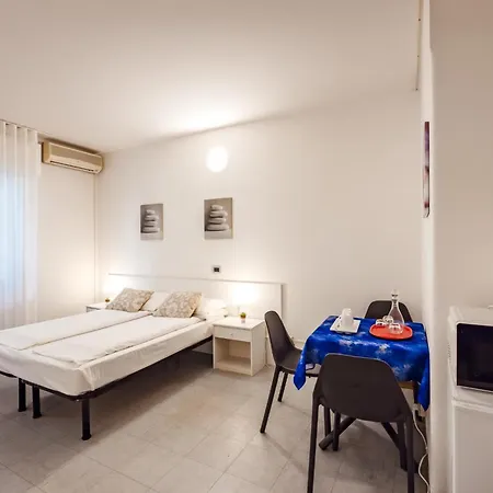 Lägenhetshotell Carinzia 3*